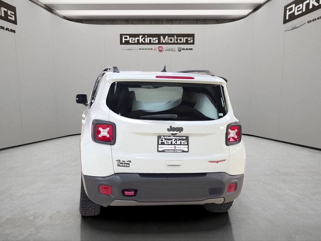 Used 2020 Jeep Renegade Trailhawk w/ Premium Leather Group AWD/4WD image 4