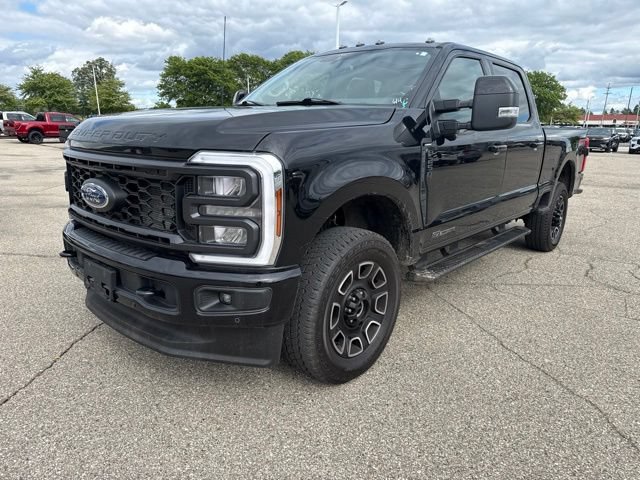 Used 2024 Ford F250 Lariat w/ Lariat Ultimate Package AWD/4WD image 1