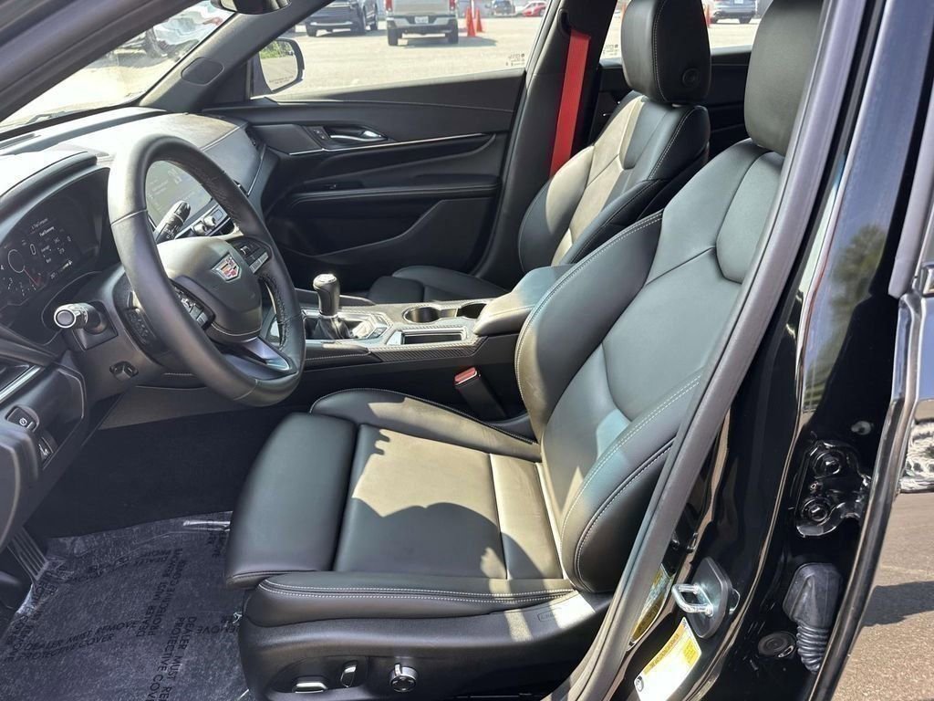 Certified 2024 Cadillac CT4 V Blackwing w/ LPO, Blue Accent Package image 16