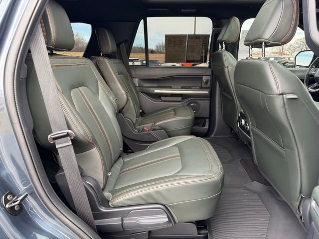 Used 2022 Ford Expedition Timberline image 11