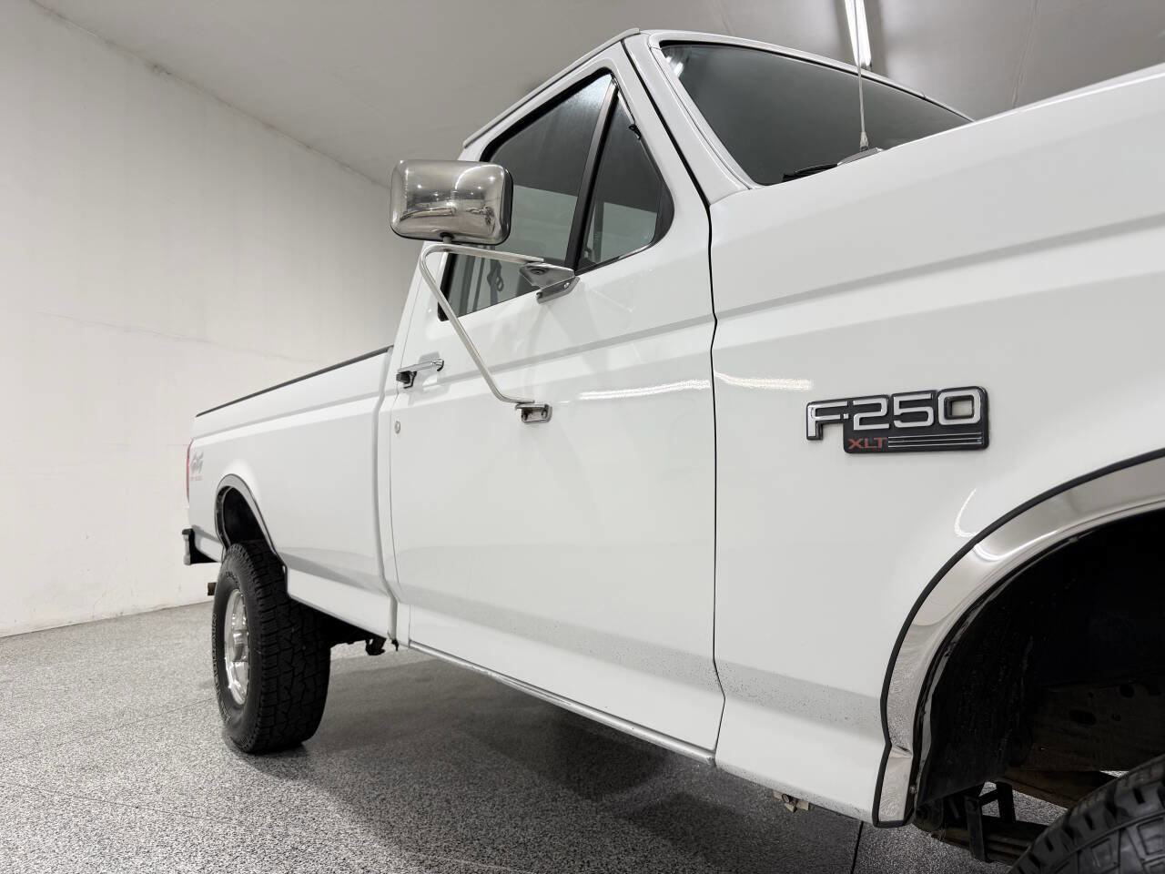 Used 1993 Ford F250 4x4 Regular Cab image 20