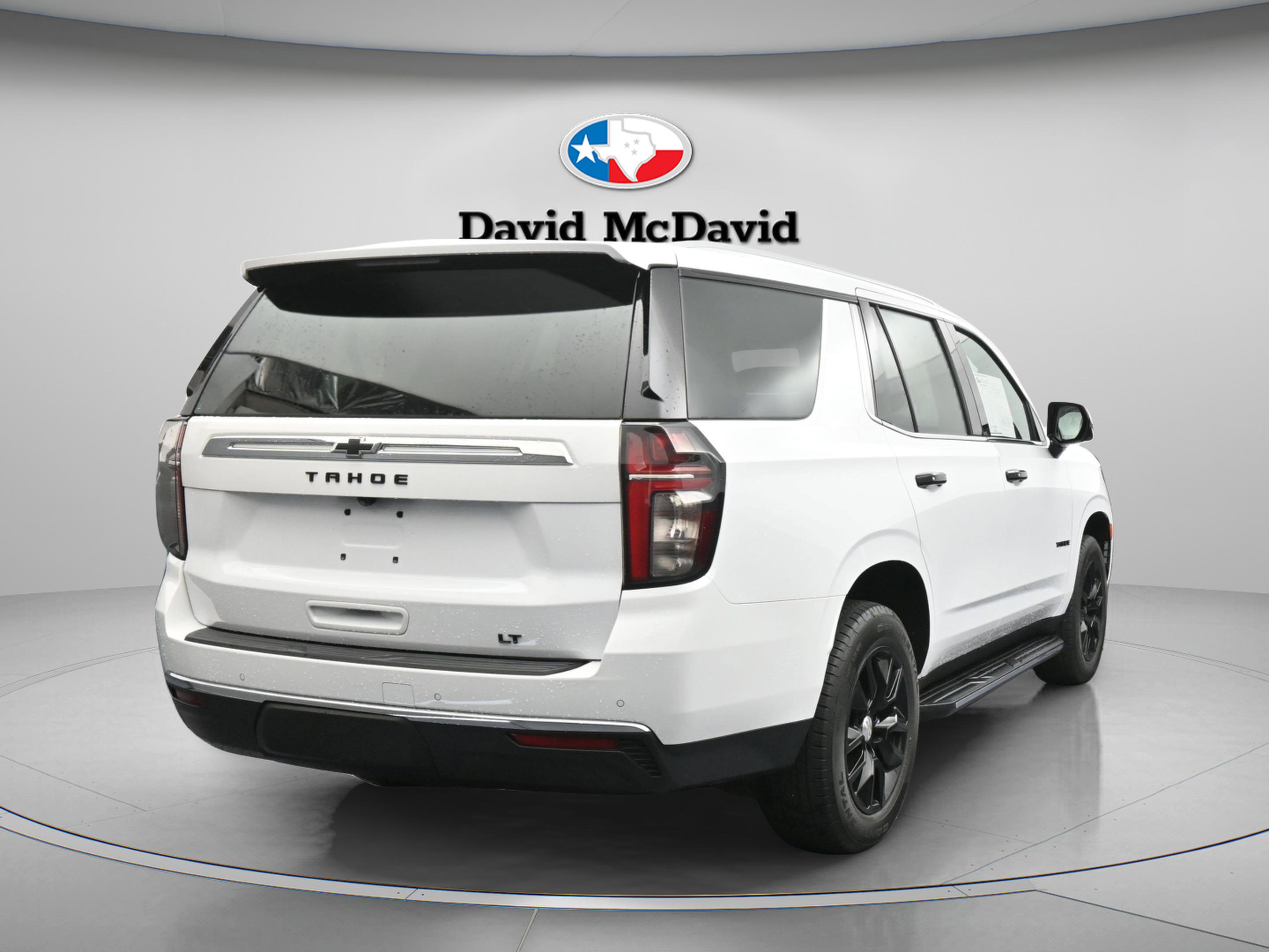 Used 2023 Chevrolet Tahoe LT w/ Luxury Package AWD/4WD image 8