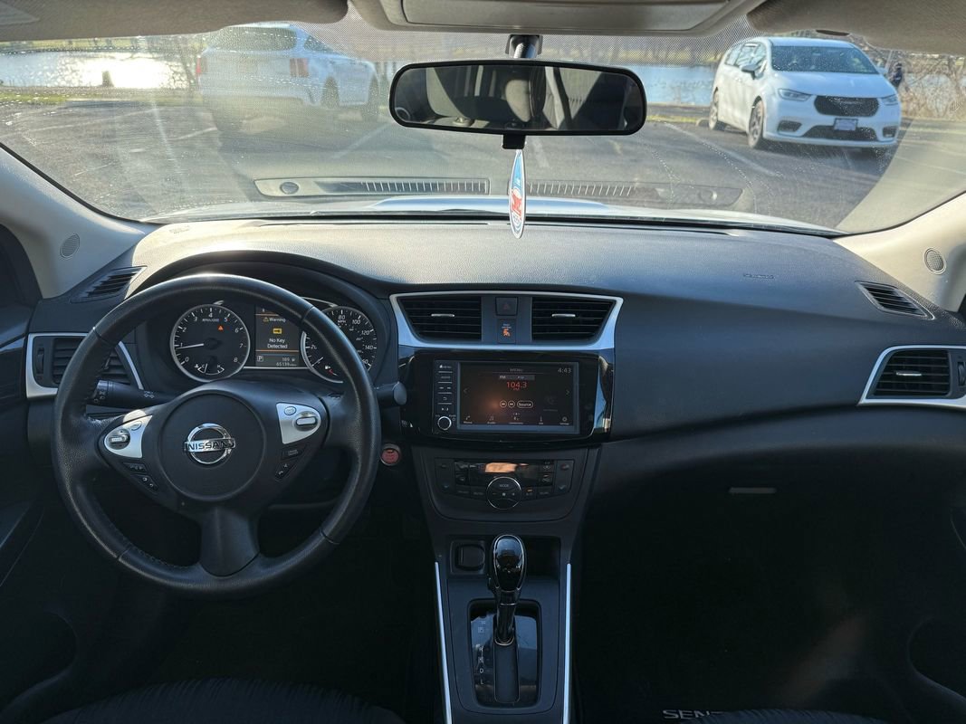 Used 2019 Nissan Sentra SV w/ Exterior Package image 28