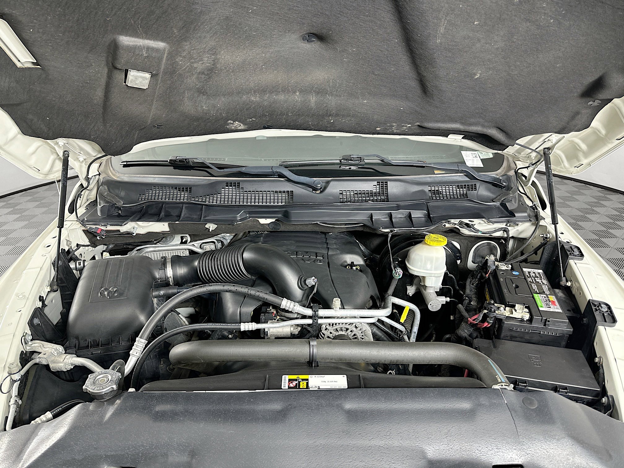 Used 2017 RAM 1500 Limited image 33