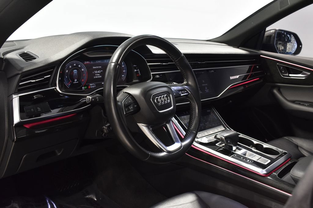 Used 2019 Audi Q8 Premium Plus w/ Premium Plus image 3