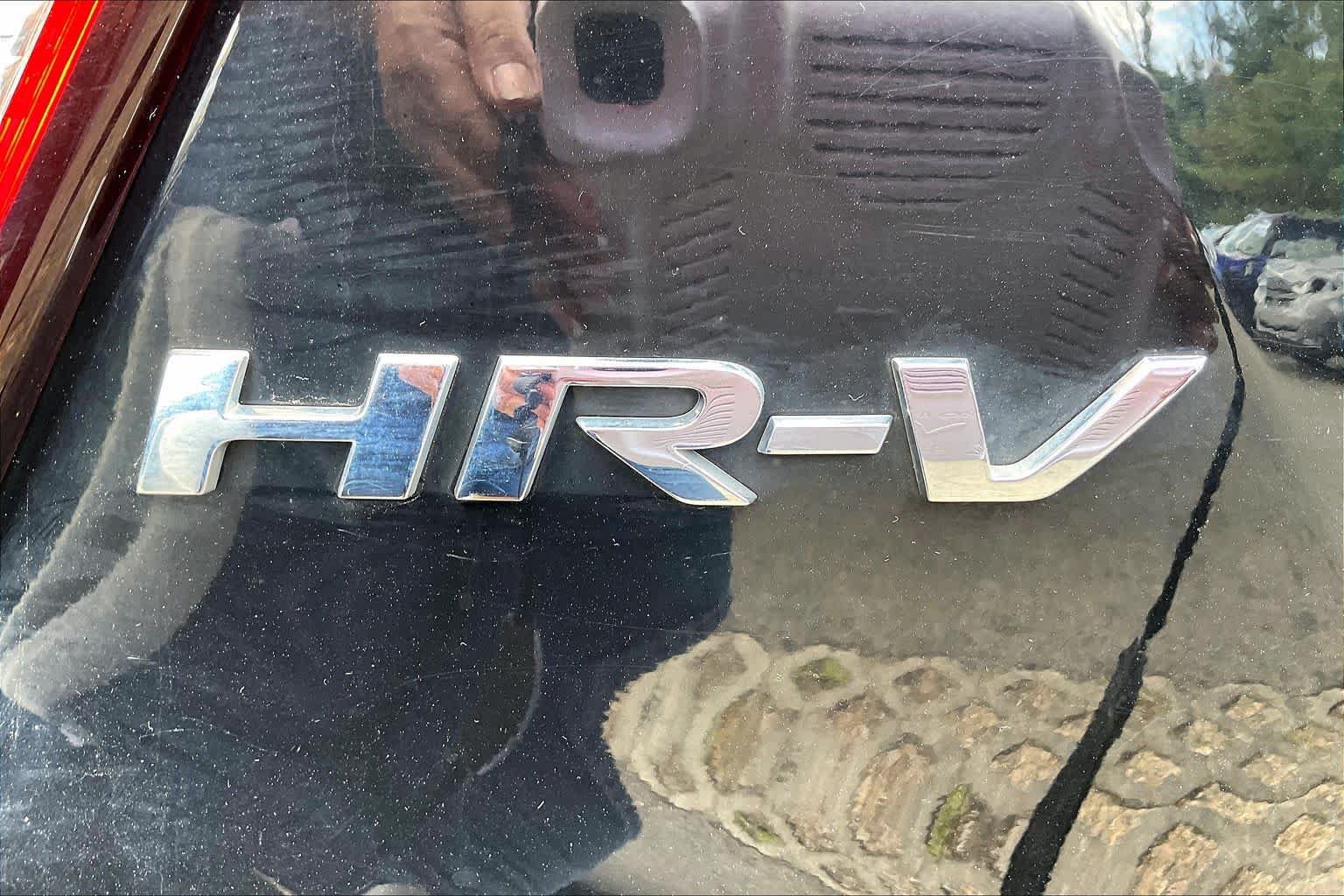 Used 2019 Honda HR-V LX image 30