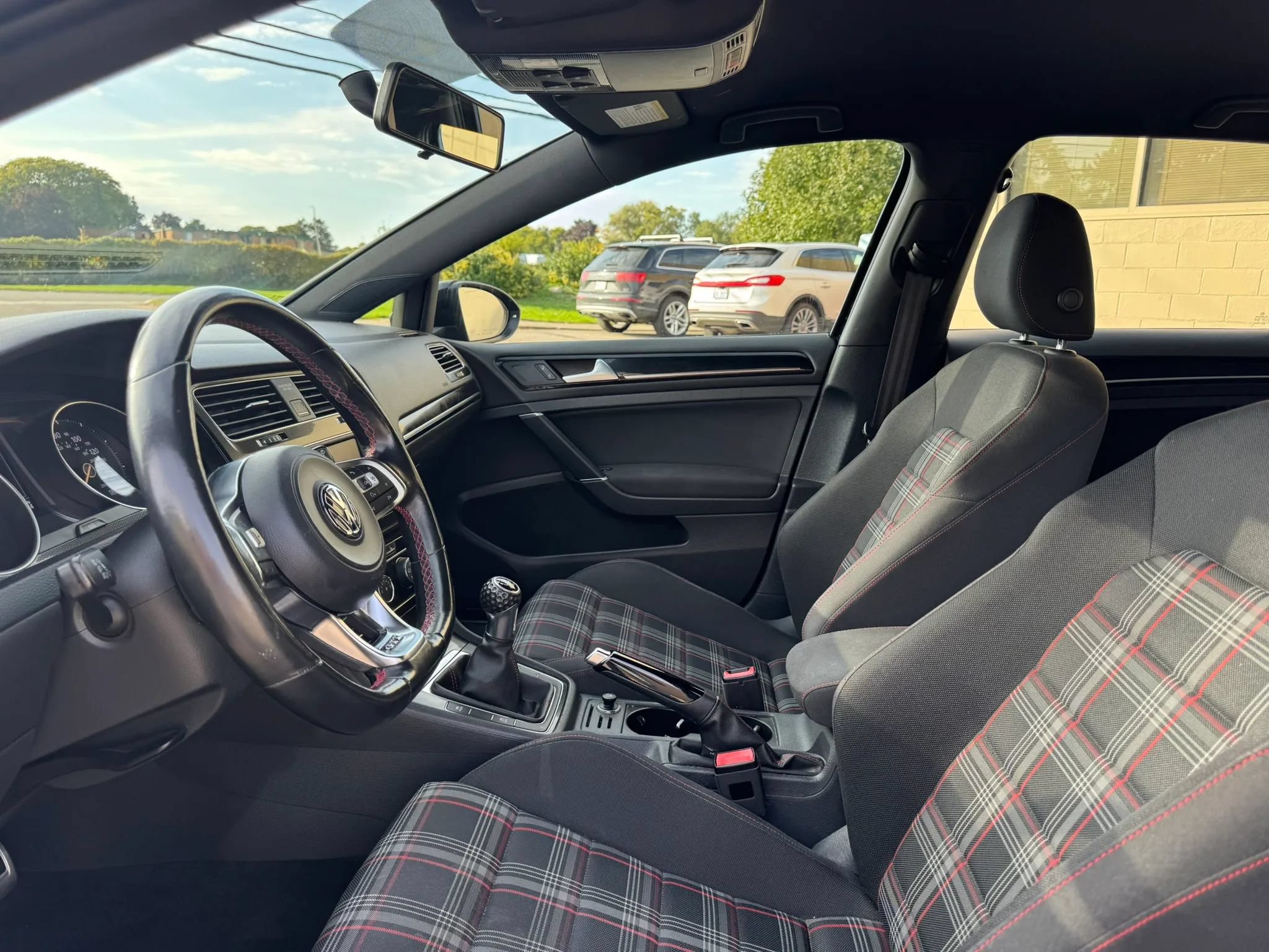 Used 2016 Volkswagen GTI S FWD image 20
