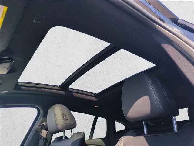 Certified 2024 BMW X4 M40i image 16