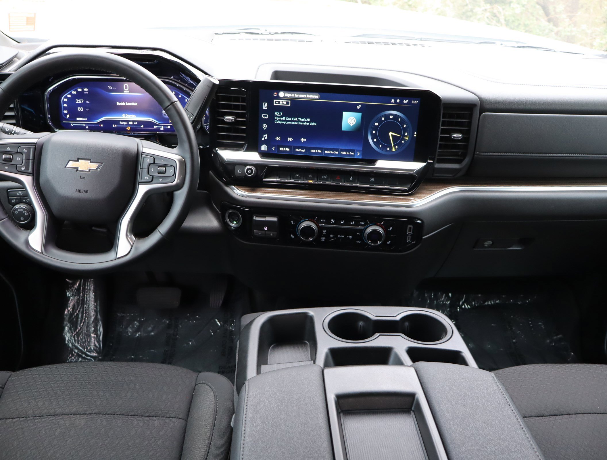 Certified 2025 Chevrolet Silverado 1500 LT image 19