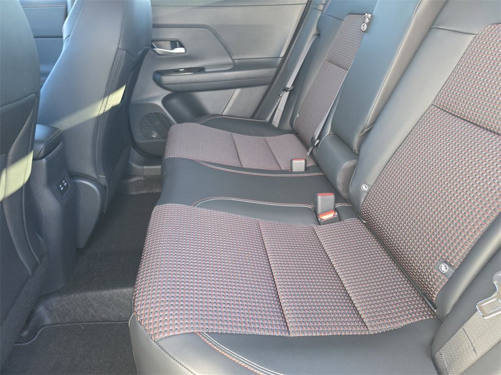 New 2027 Nissan Kicks SR AWD/4WD image 19