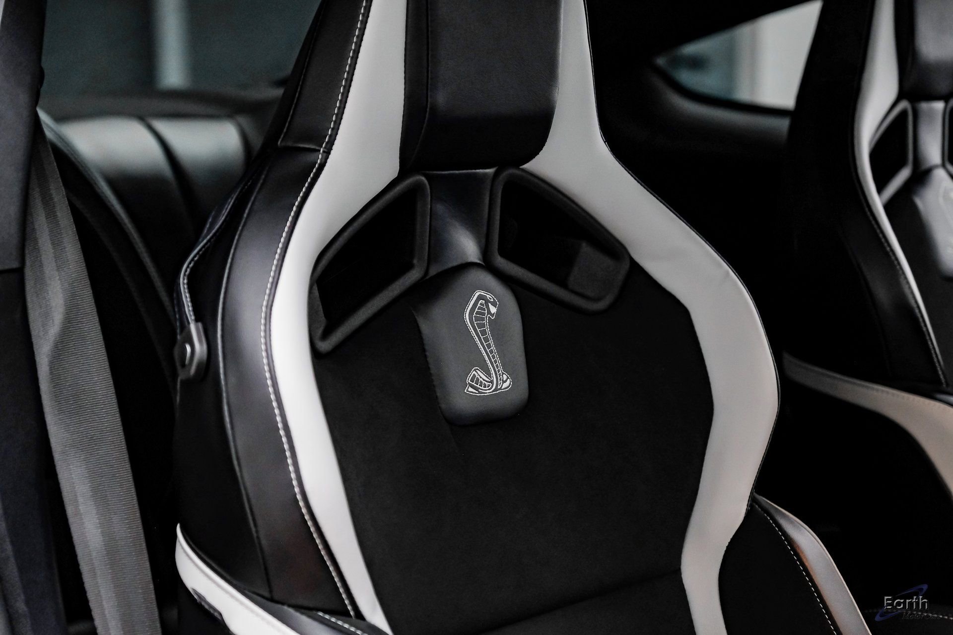 Used 2022 Ford Mustang Shelby GT500 w/ Technology Package image 53