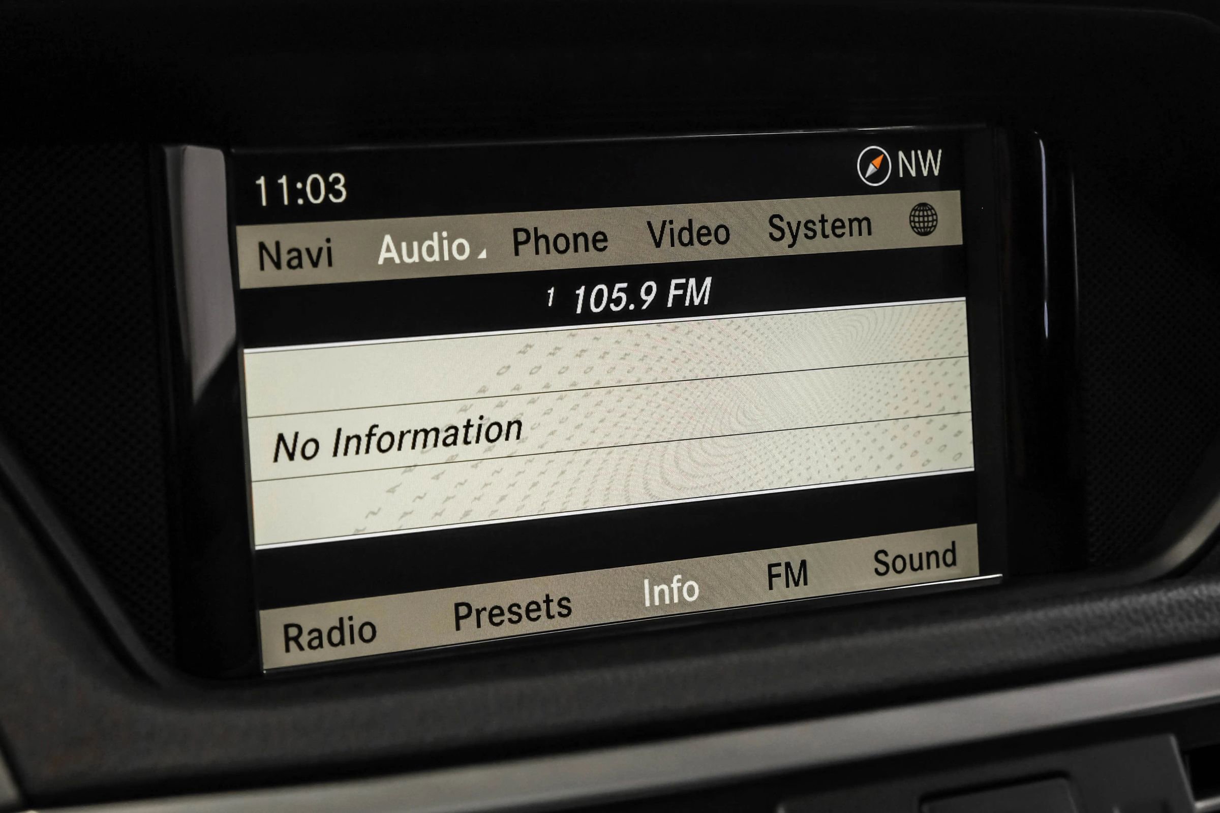 Used 2012 Mercedes-Benz E 63 AMG Sedan image 26