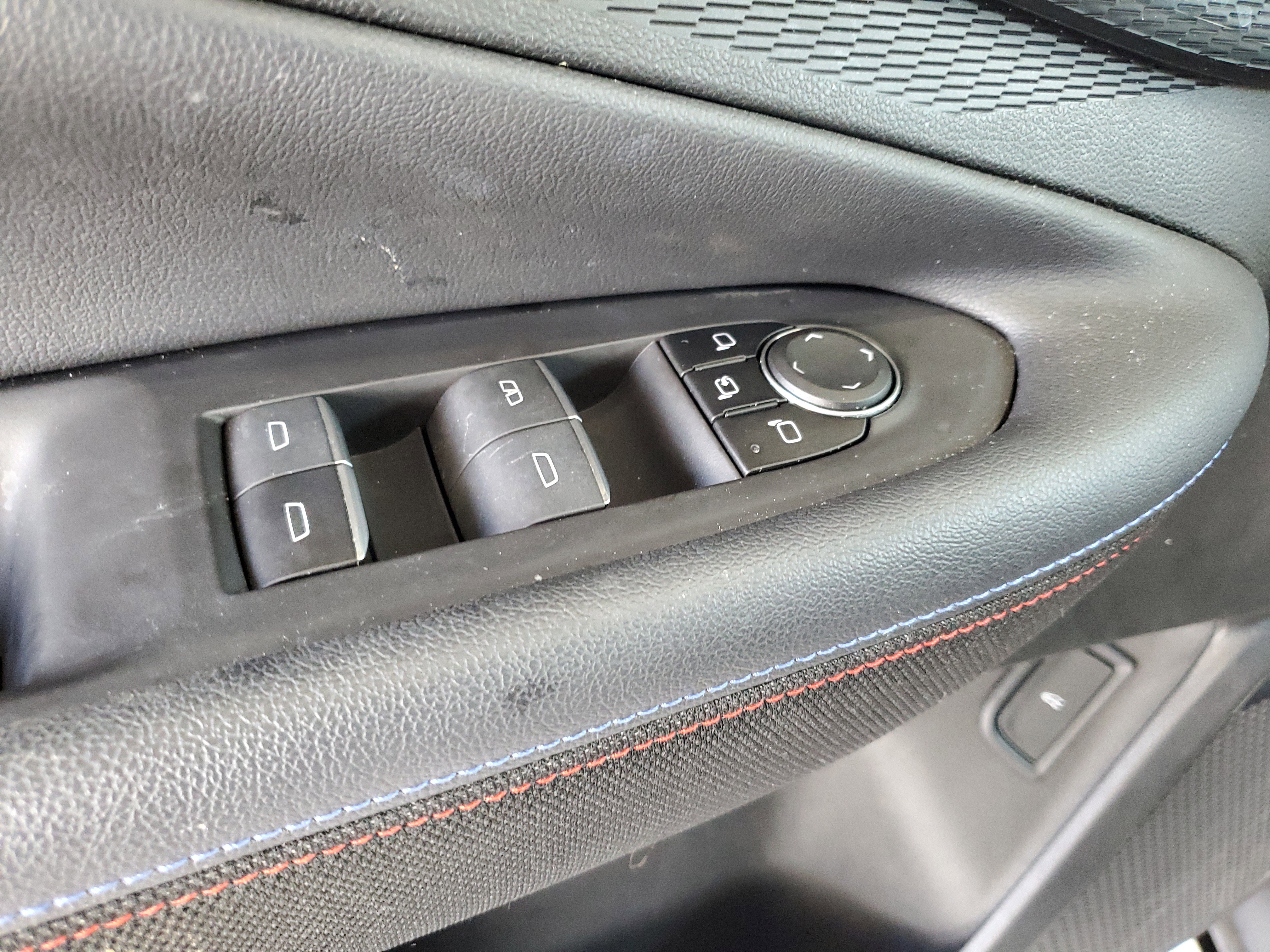 Used 2024 Chevrolet Blazer EV RS image 15