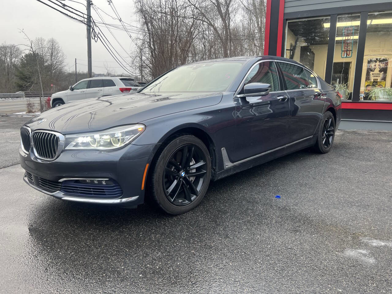 Used 2016 BMW 750i xDrive image 10