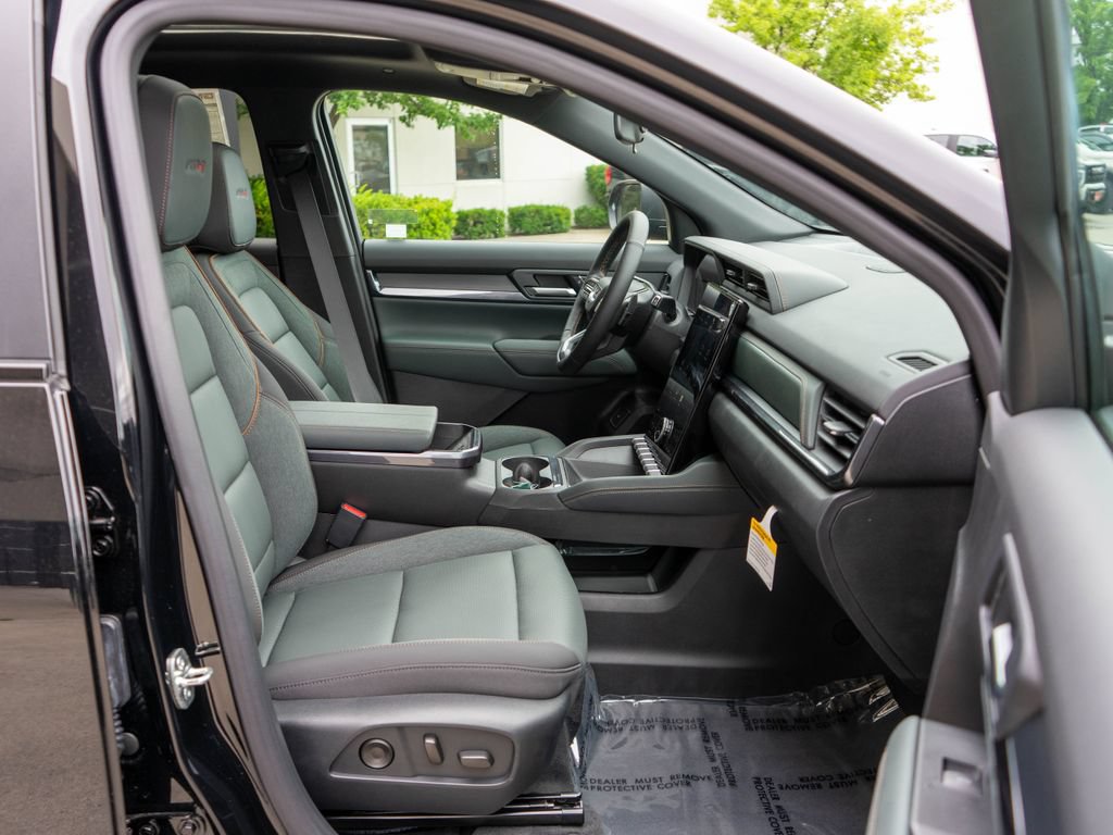 New 2026 GMC Terrain AT4 w/ Convenience Package III AWD/4WD image 10