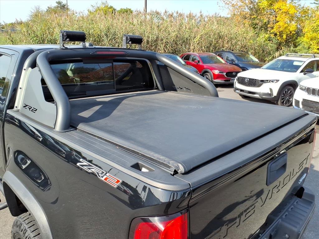 Used 2022 Chevrolet Colorado ZR2 w/ ZR2 Midnight Special Edition image 6