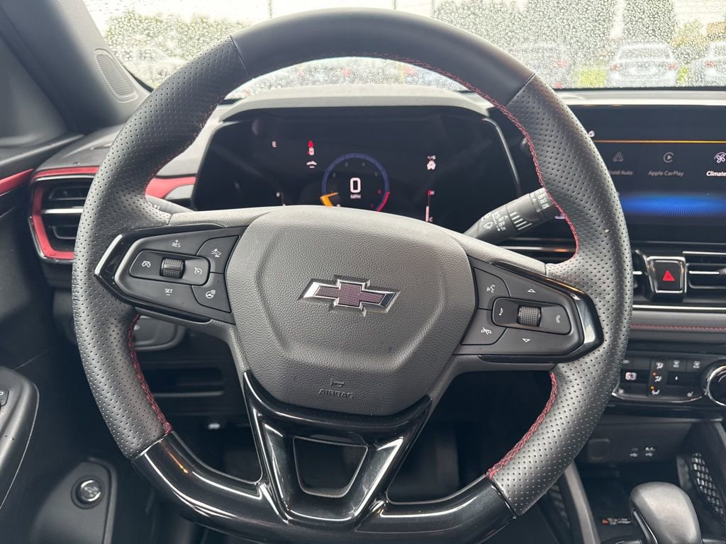 Used 2025 Chevrolet TrailBlazer RS w/ Convenience Package FWD image 23