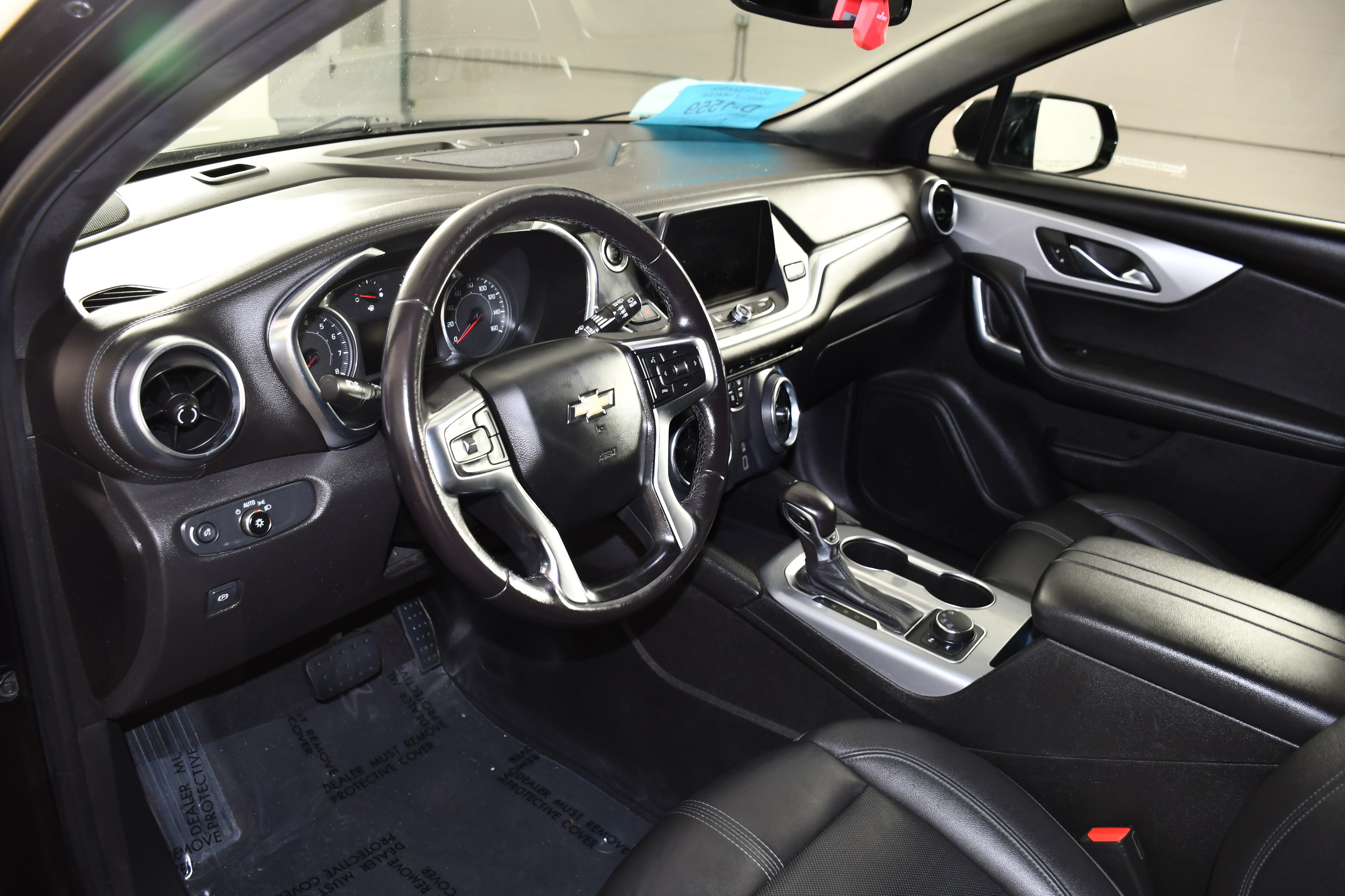 Used 2021 Chevrolet Blazer LT AWD/4WD image 2