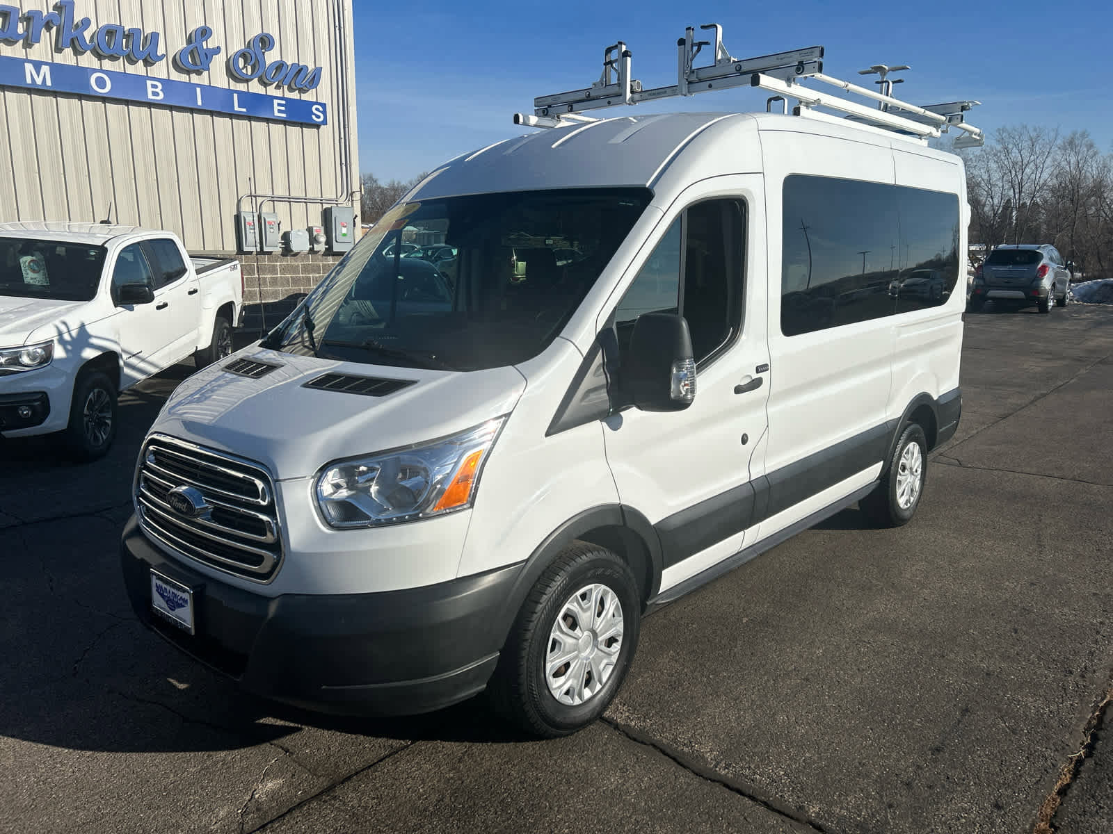 Used 2019 Ford Transit 150 XLT image 7