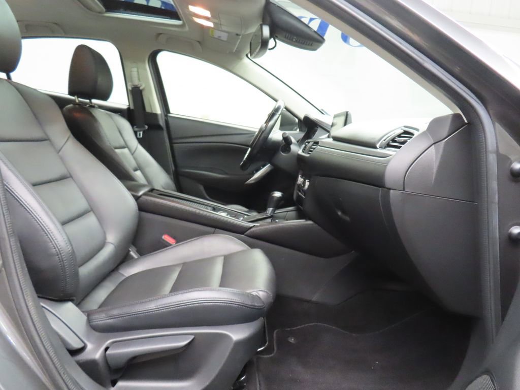Used 2017 MAZDA MAZDA6 Touring w/ Touring Premium Package FWD image 25