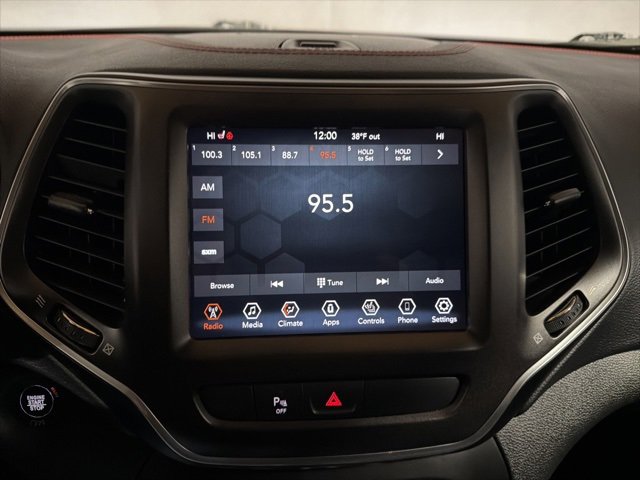 Used 2020 Jeep Cherokee Trailhawk w/ Cold Weather Group image 25