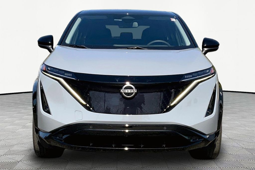 Used 2023 Nissan Ariya FWD image 2
