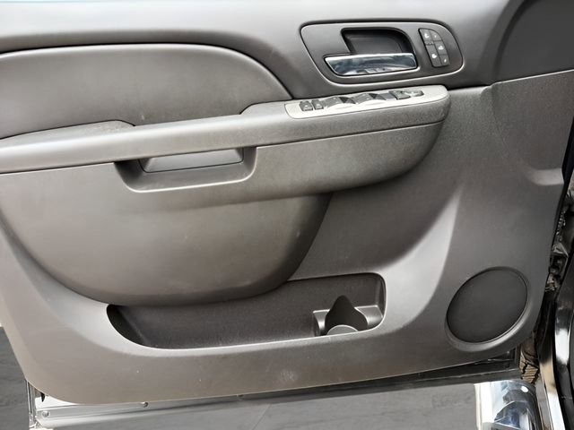 Used 2013 Chevrolet Silverado 3500 LTZ w/ LTZ Plus Package image 10