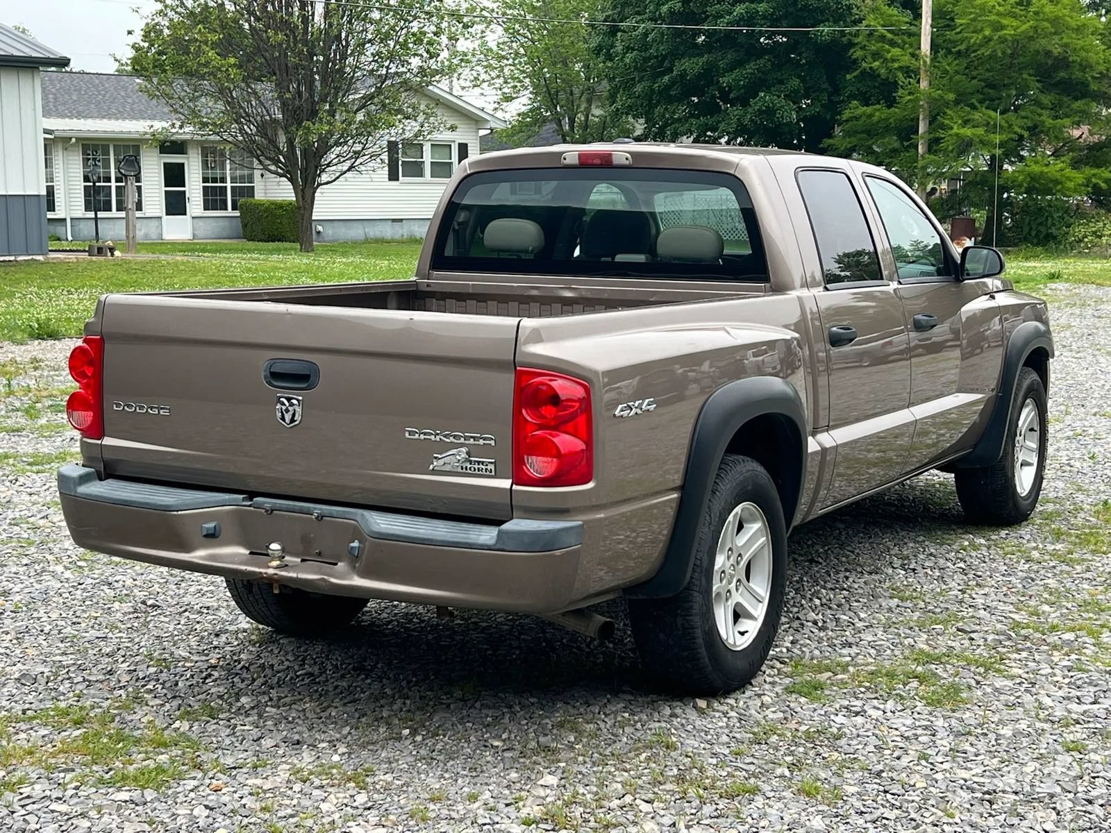 Used 2010 Dodge Dakota Big Horn w/ Premium Sound Group AWD/4WD image 5