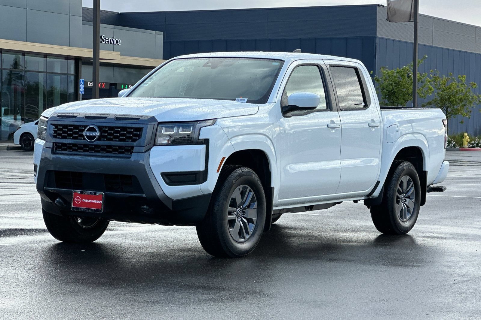 New 2026 Nissan Frontier SV w/ All-Weather Content Package AWD/4WD image 8