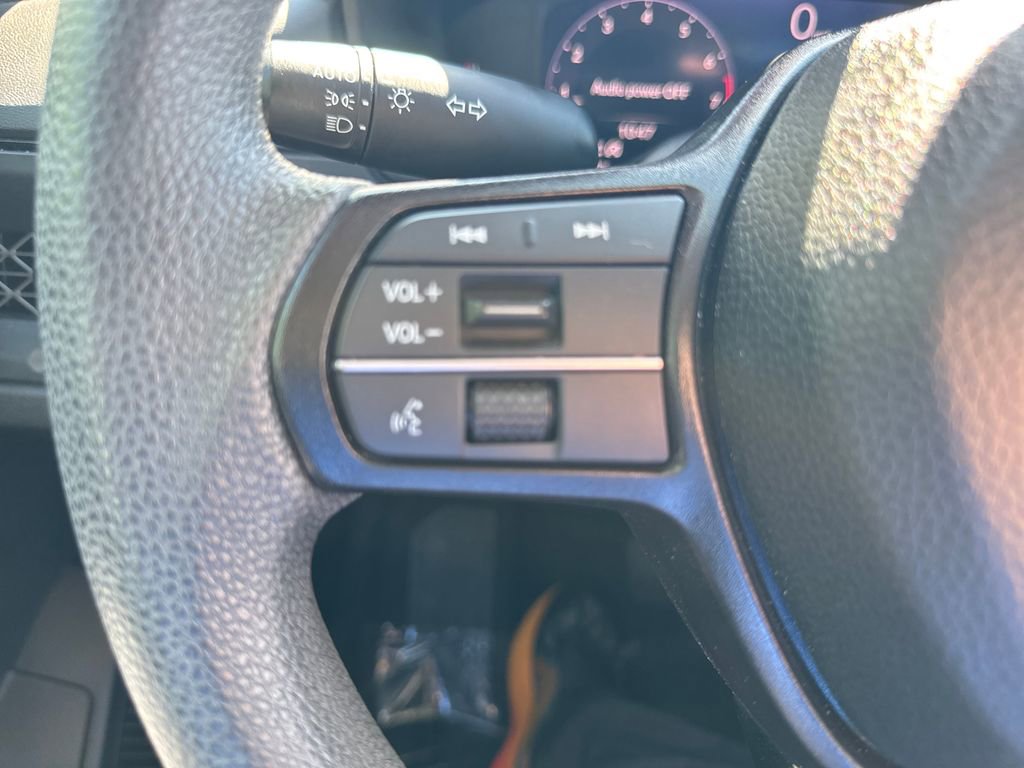 Used 2024 Honda Accord LX image 29