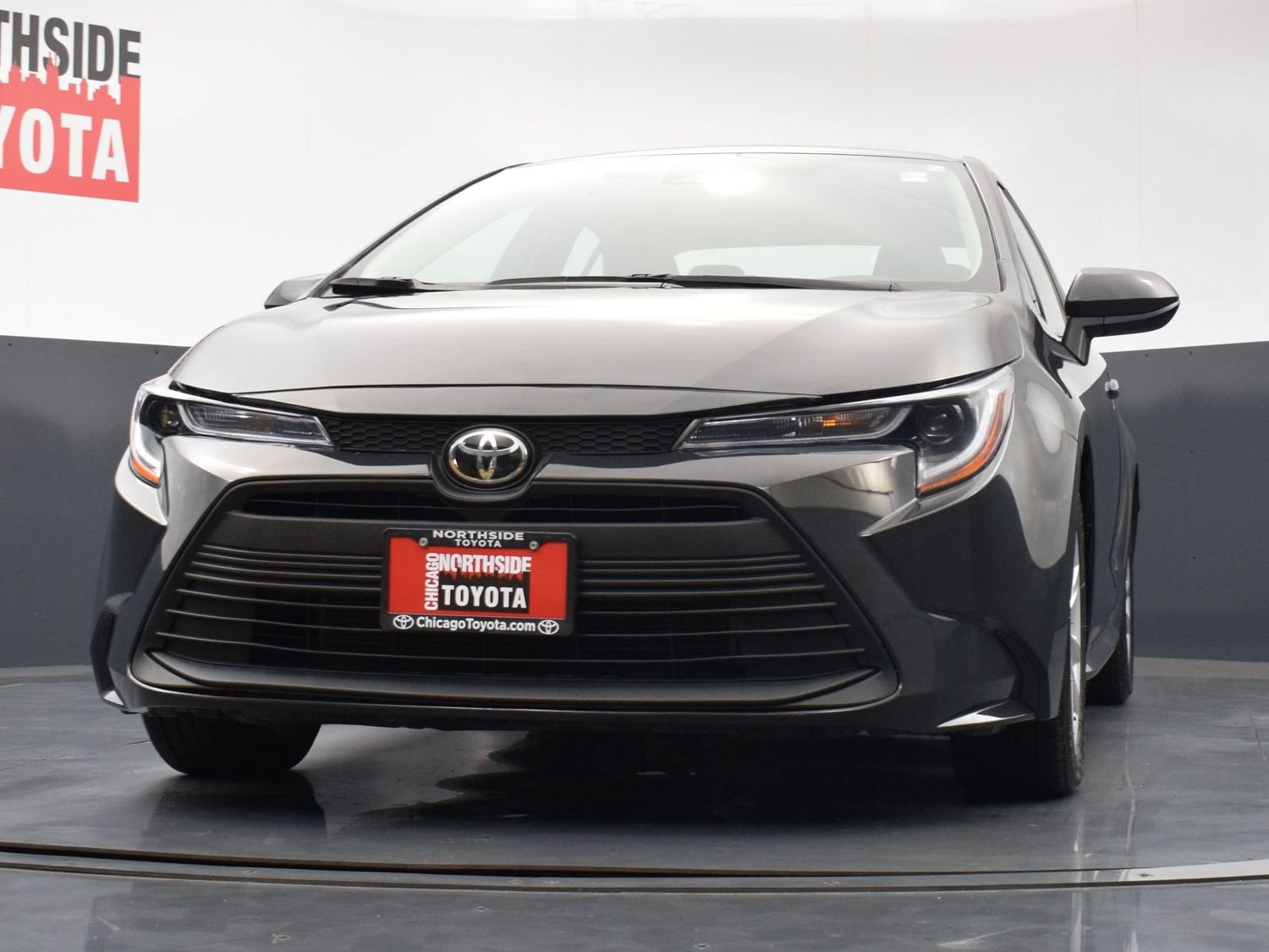 Used 2025 Toyota Corolla LE w/ LE Premium Package FWD image 30