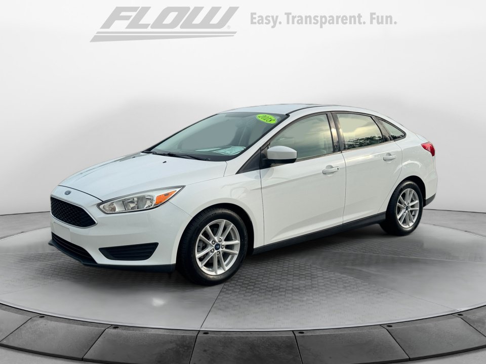 Used 2018 Ford Focus SE FWD image 4