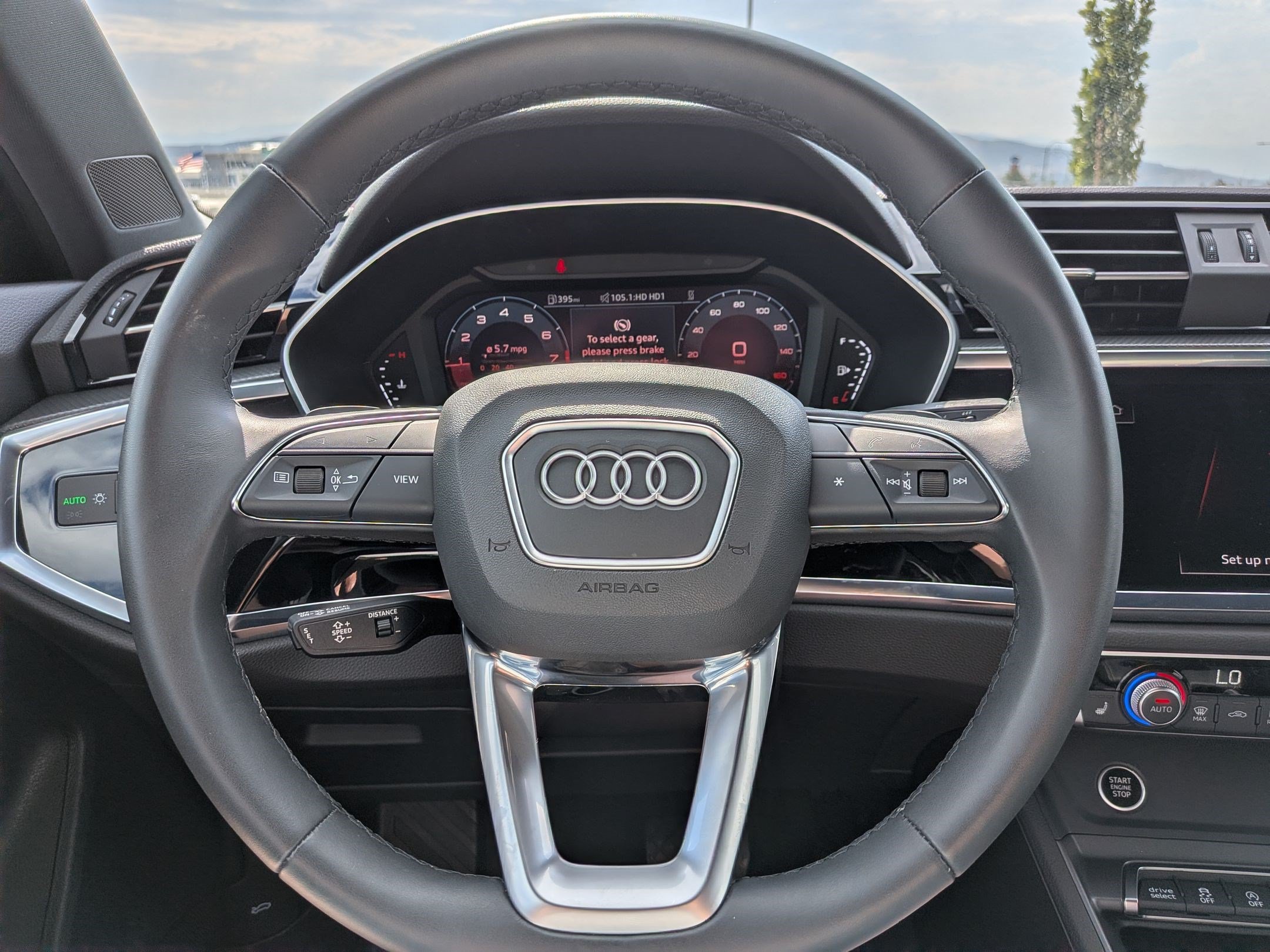 Certified 2025 Audi Q3 2.0T Premium w/ Convenience Package AWD/4WD image 15
