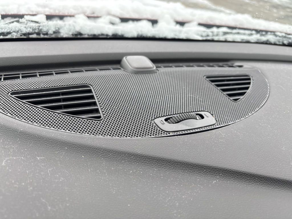 Used 2022 Buick Envision Preferred image 42