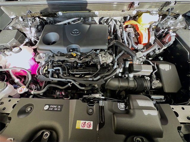 New 2025 Toyota RAV4 XLE image 31