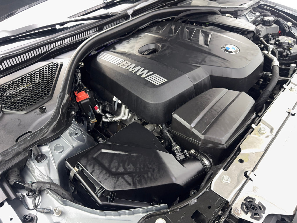 Used 2025 BMW 330i Sedan w/ Premium Package RWD image 79