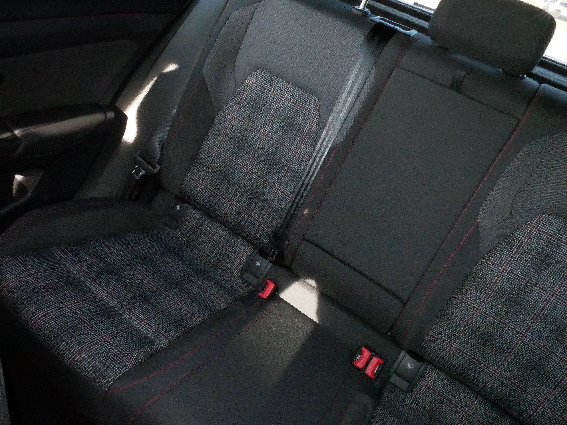 Certified 2024 Volkswagen GTI SE FWD image 8