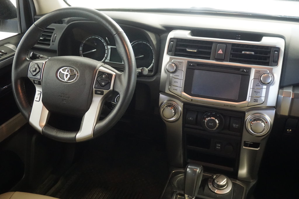 Used 2017 Toyota 4Runner SR5 Premium AWD/4WD image 28