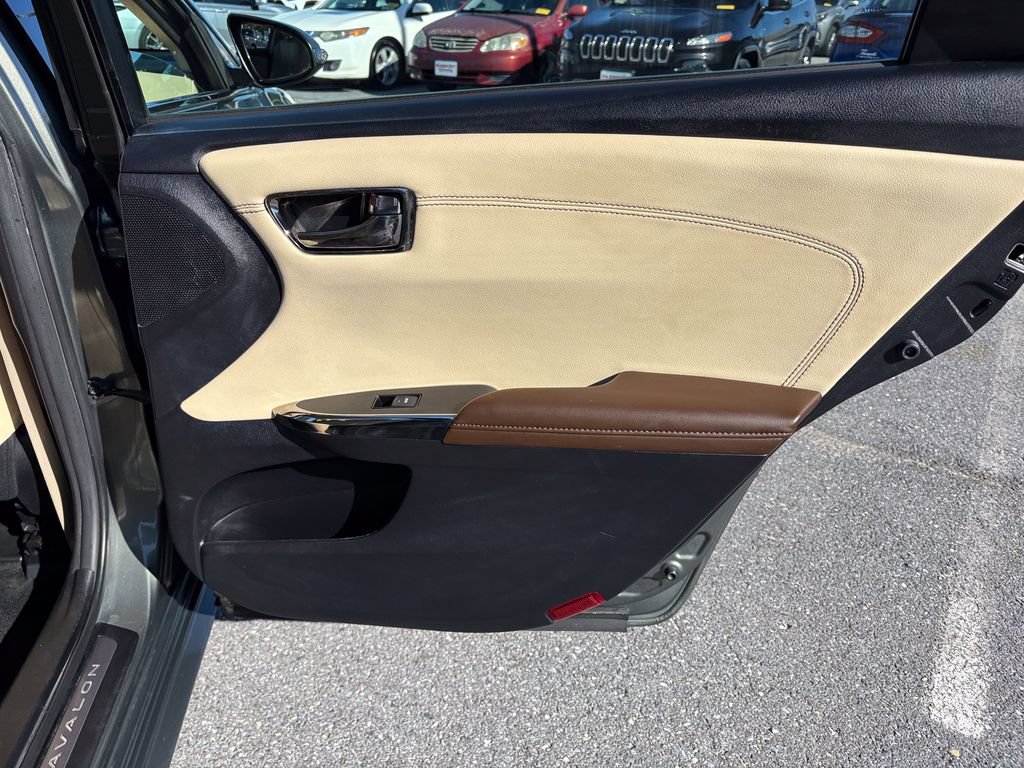 Used 2013 Toyota Avalon Limited FWD image 48