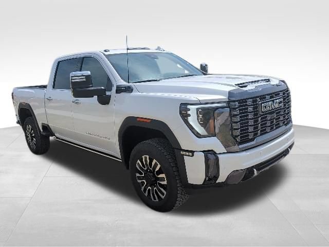 Used 2024 GMC Sierra 2500 Denali Ultimate w/ Max Trailering Package AWD/4WD image 1