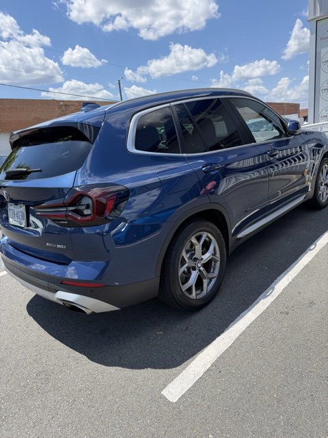 Used 2022 BMW X3 xDrive30i w/ Convenience Package w/ZPA AWD/4WD image 9
