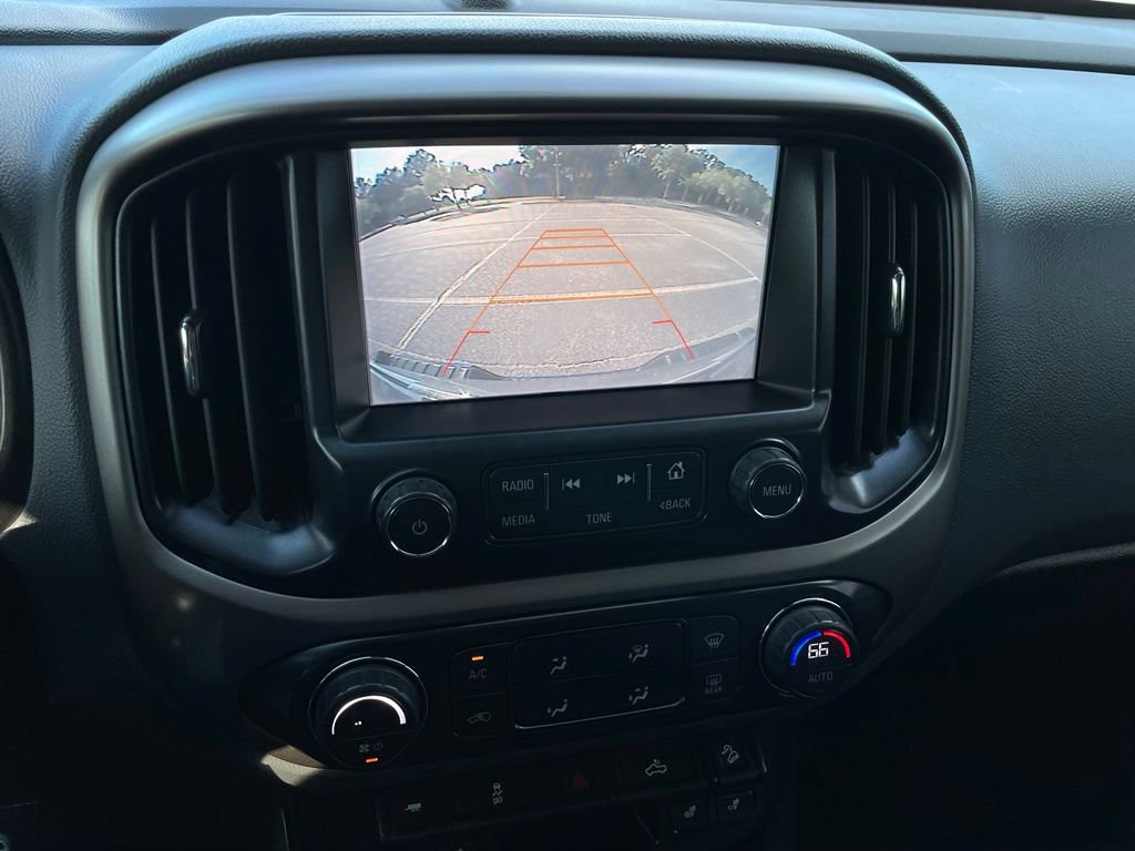 Used 2016 Chevrolet Colorado Z71 AWD/4WD image 17