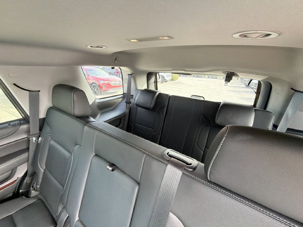 Used 2020 GMC Yukon SLT w/ Premium Edition RWD image 31