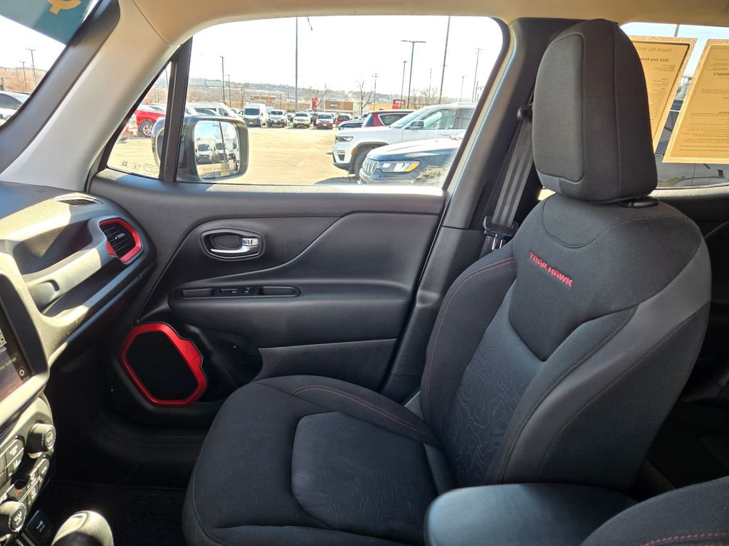 Used 2022 Jeep Renegade Trailhawk image 27
