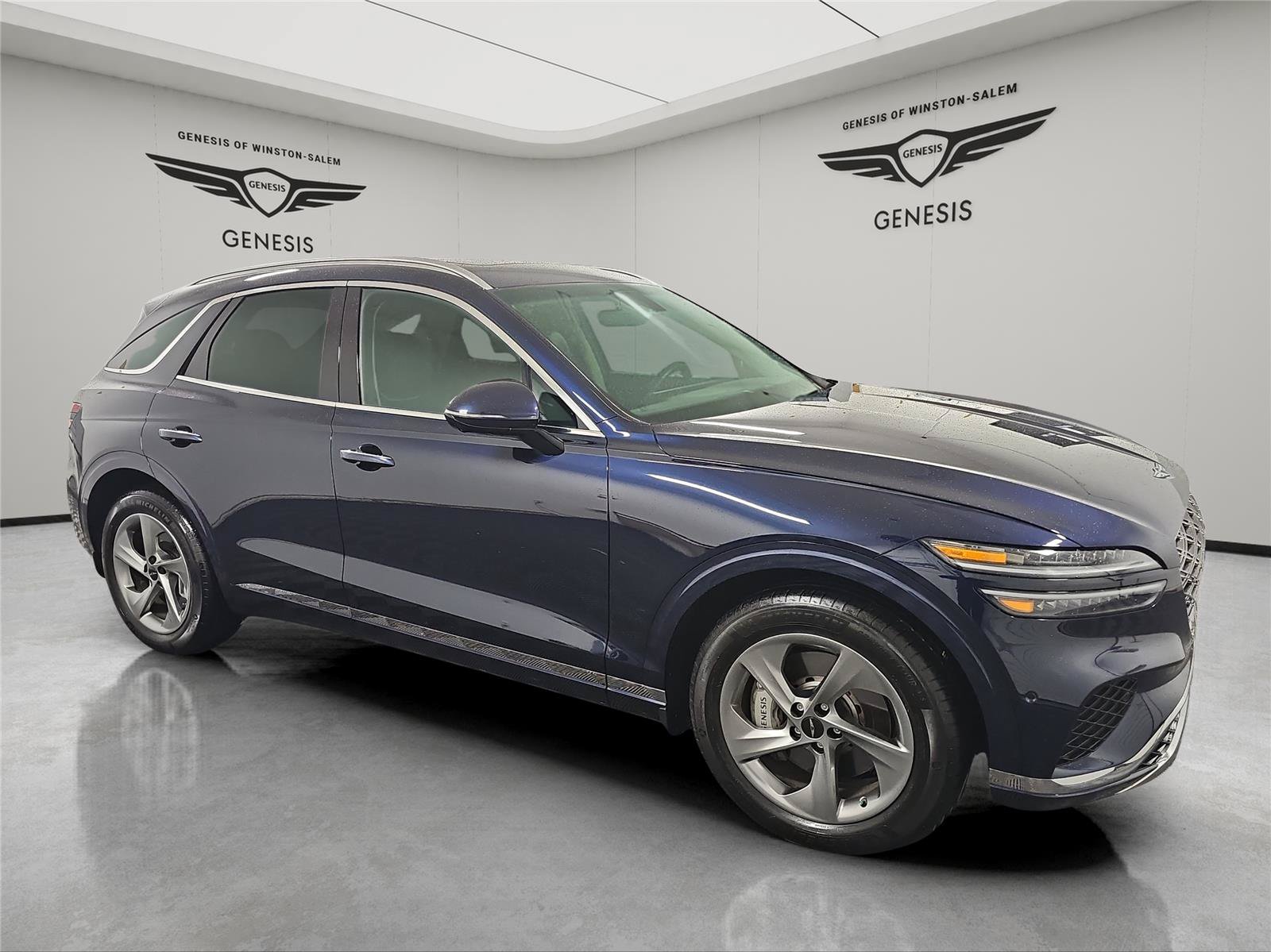 Used 2026 Genesis GV70 2.5T Advanced AWD/4WD image 13