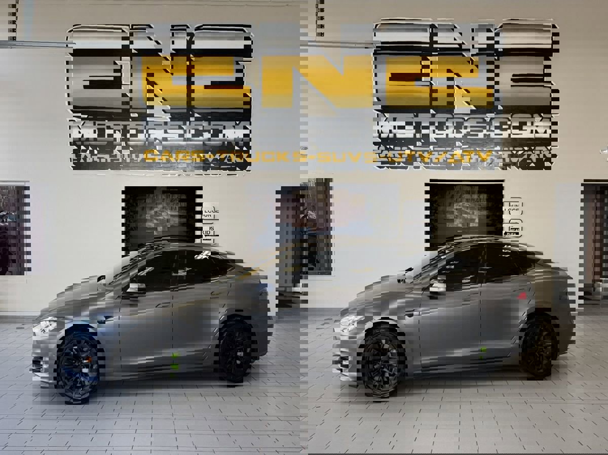 Used 2017 Tesla Model S 75D image 6