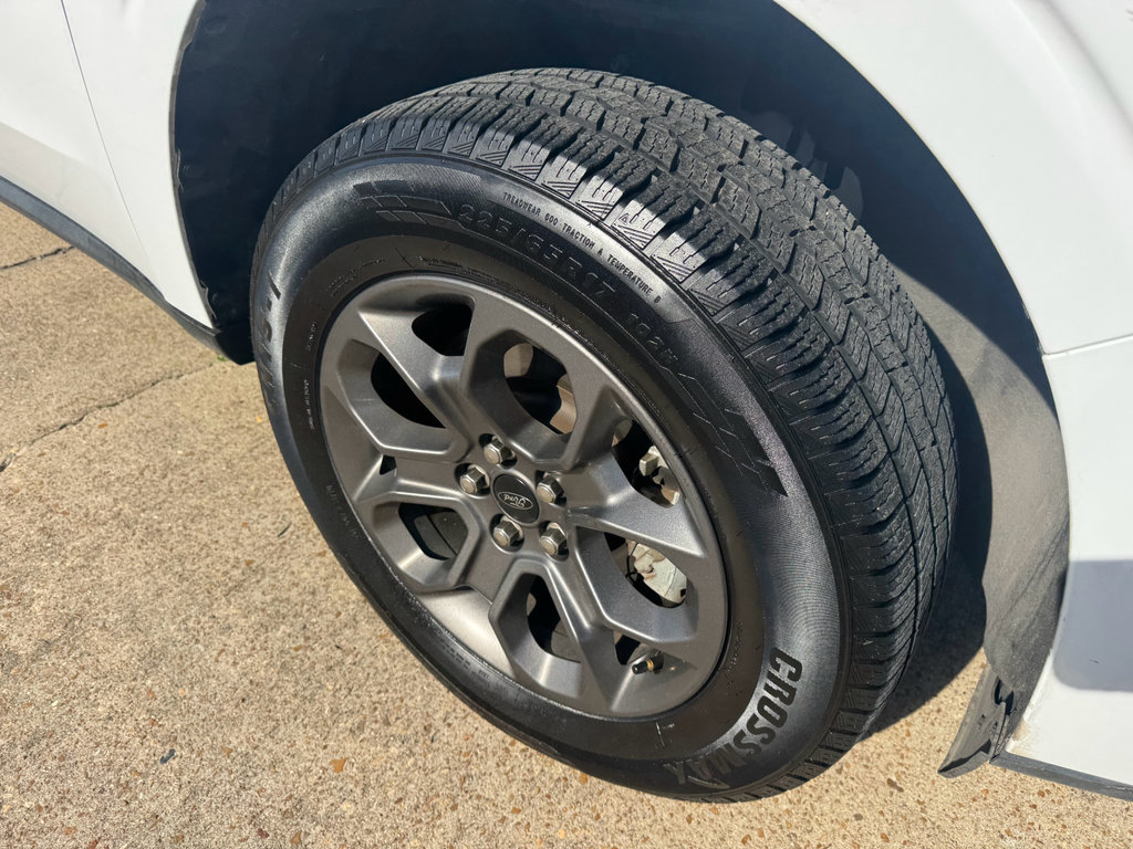 Used 2022 Ford Maverick XLT w/ Equipment Group 300A Standard image 12