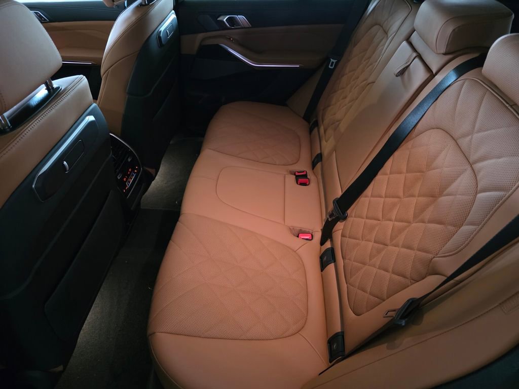 New 2026 BMW X5 sDrive40i RWD image 12