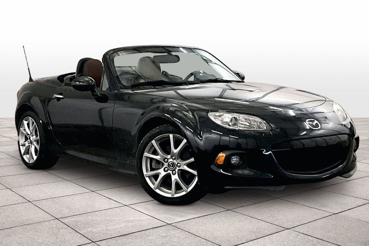 Used 2015 MAZDA MX-5 Miata Grand Touring image 3