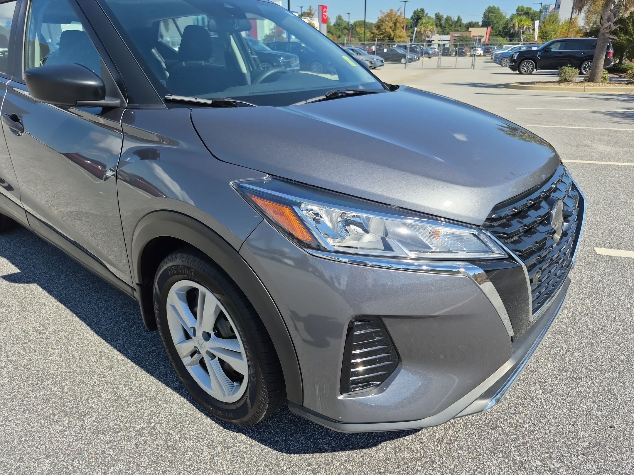 Certified 2021 Nissan Kicks S FWD image 10
